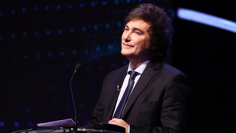 Vaca Narvaja le apuntó a Javier Milei por querer romper con China: "No es momento de cuestionar nuestro relacionamiento con ningún país"