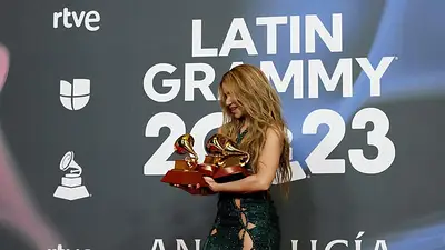 Sevilla acoge unos Grammy Latinos históricos en los que brillan Shakira y Bizarrap Sevilla acoge unos Grammy Latinos históricos en los que brillan Shakira y Bizarrap
