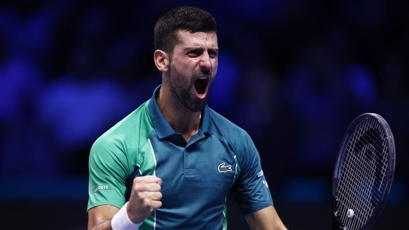 Djokovic aplasta a Sinner y gana su séptimo título del ATP Finals