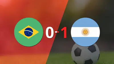 Brasil cayó en casa frente a Argentina 1-0 Brasil cayó en casa frente a Argentina 1-0