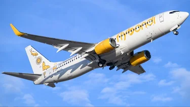 Tras años de cancelaciones, Flybondi cambia de manos