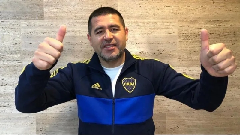 Boca Juniors, Juan Román Riquelme, Arturo Vidal.