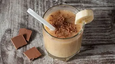 Batido de chocolate y almendras Batido de chocolate y almendras