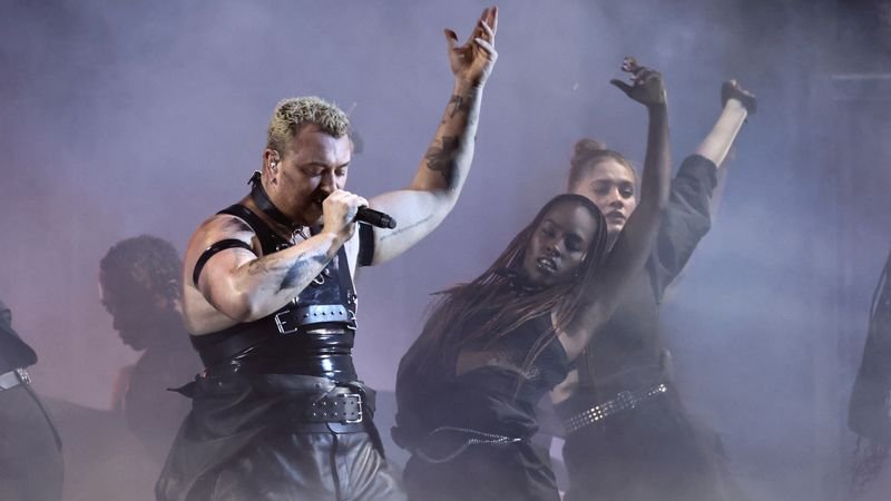 Los BRIT Awards duplican los nominados en categorías de género neutro y añaden un premio de R&B