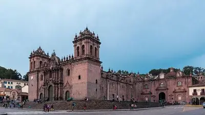Las iglesias más antiguas: Catedral de Cuzco Las iglesias más antiguas: Catedral de Cuzco
