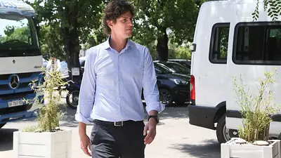 Lousteau, sobre la ley ómnibus: "Tiene contradicciones de una parte a la otra" Lousteau, sobre la ley ómnibus: "Tiene contradicciones de una parte a la otra"