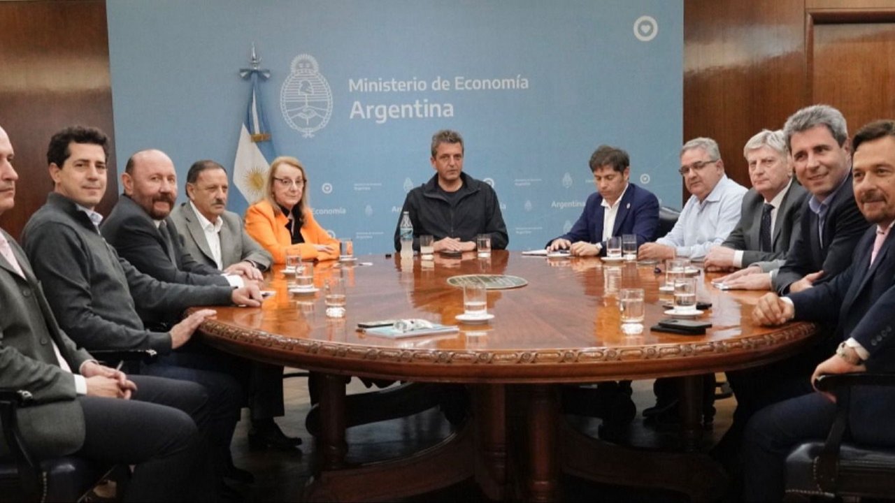 Massa se reunió con gobernadores de UP ante la preocupación por los fondos 