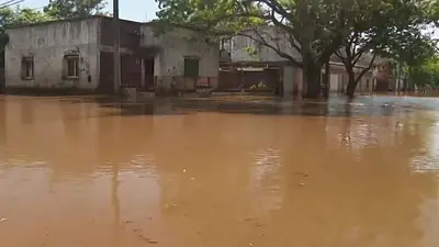 Cerca de 500 familias fueron evacuadas por la crecida de los ríos en Concordia Cerca de 500 familias fueron evacuadas por la crecida de los ríos en Concordia