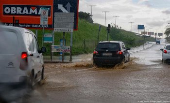 Las lluvias torrenciales llegaron a Barcelona y causaron un caos y tensión | Temporal