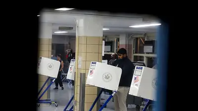 Trump vs Harris: Votantes de EEUU acuden a las urnas en turbulento final de campaña Trump vs Harris: Votantes de EEUU acuden a las urnas en turbulento final de campaña