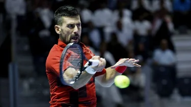 Djokovic se retira de las ATP Finals por lesión