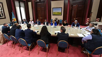 Kicillof ya tiene el Consorcio de la Autopista Presidente Perón y espera que Nación ceda la obra Kicillof ya tiene el Consorcio de la Autopista Presidente Perón y espera que Nación ceda la obra