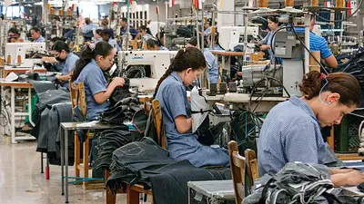 Industria riojana: las medidas de Quintela para combatir el ajuste de Milei y recomponer el sector Industria riojana: las medidas de Quintela para combatir el ajuste de Milei y recomponer el sector