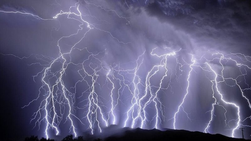 lluvia, truenos, rayos,