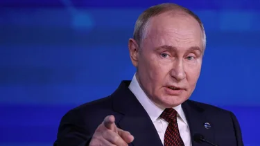 Putin acusó a Biden de "tensionar" el conflicto y la UE no consesúa una postura 