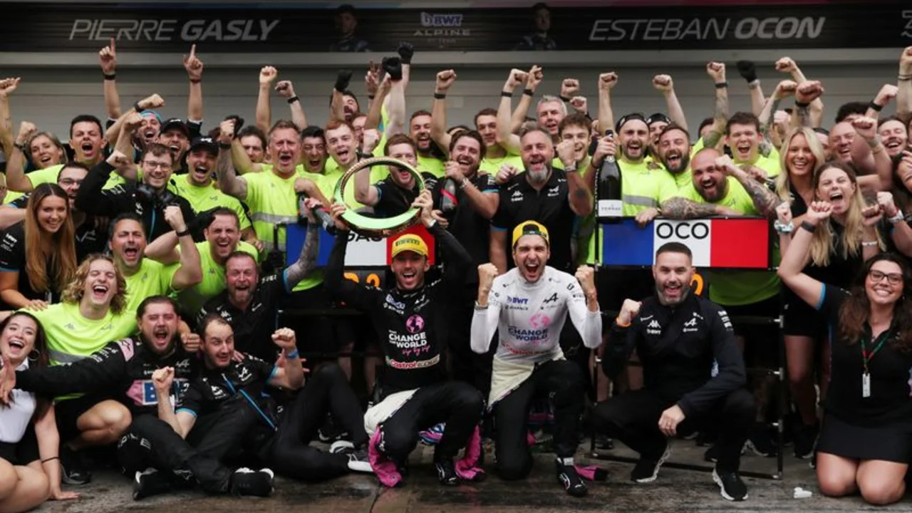 El jefe de Alpine, Oakes, tiene a Red Bull como punto de referencia