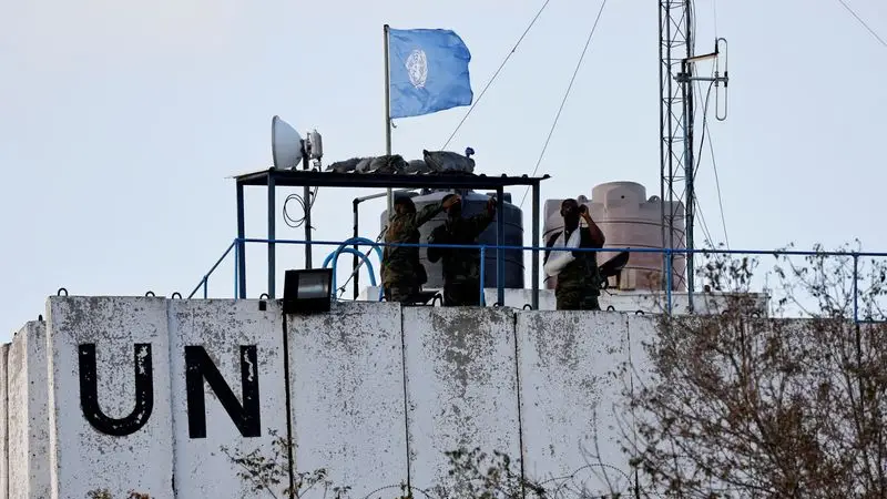Fuerzas de la ONU dicen que destrucción de sus propiedades por Israel vulnera derecho internacional