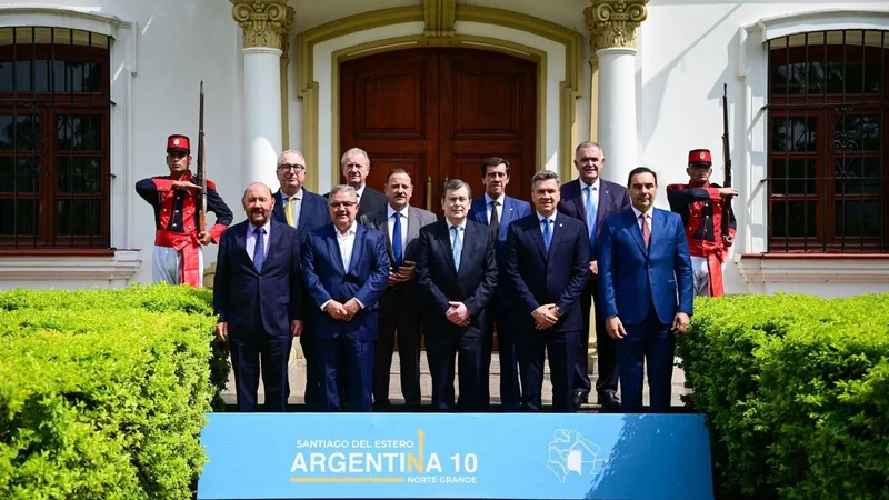 Desarrollo económico: Quintela participó de la reunión con gobernadores del Norte Grande para conseguir financiamiento