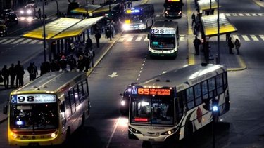 Las líneas de colectivos que sumaron nuevos recorridos para mejorar la conectividad en el AMBA