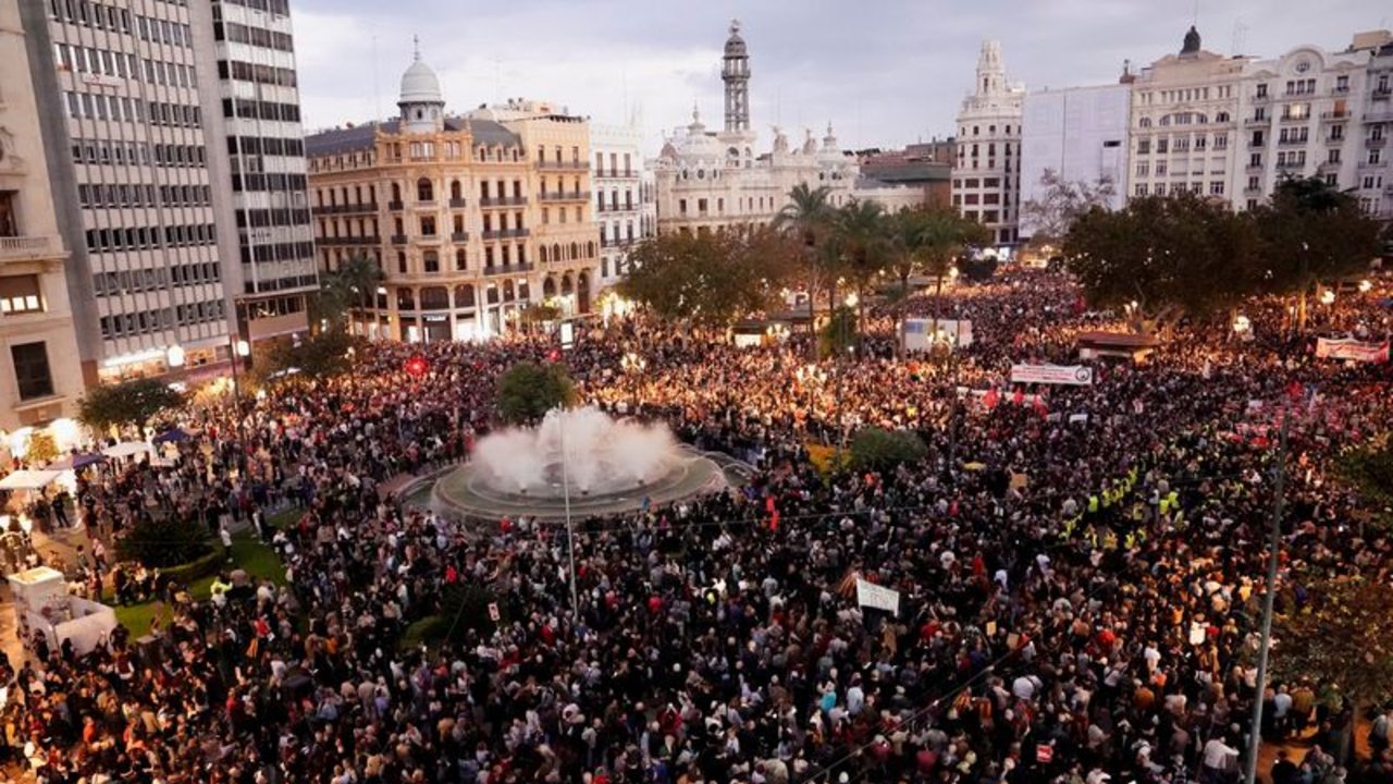 DANA: miles marcharon en Valencia en contra de la gestión del Gobierno local frente a las inundaciones