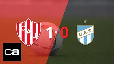 Unión venció a Atlético Tucumán 1 a 0 en el estadio el estadio de la Avenida Unión venció a Atlético Tucumán 1 a 0 en el estadio el estadio de la Avenida