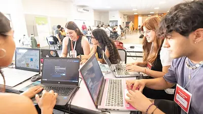 La Rioja apuesta por la formación en IA: realizaron la primera Hakiaton para desarrollar campañas de bien público La Rioja apuesta por la formación en IA: realizaron la primera Hakiaton para desarrollar campañas de bien público