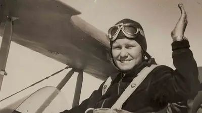 Carola Lorenzini. Carola Lorenzini.