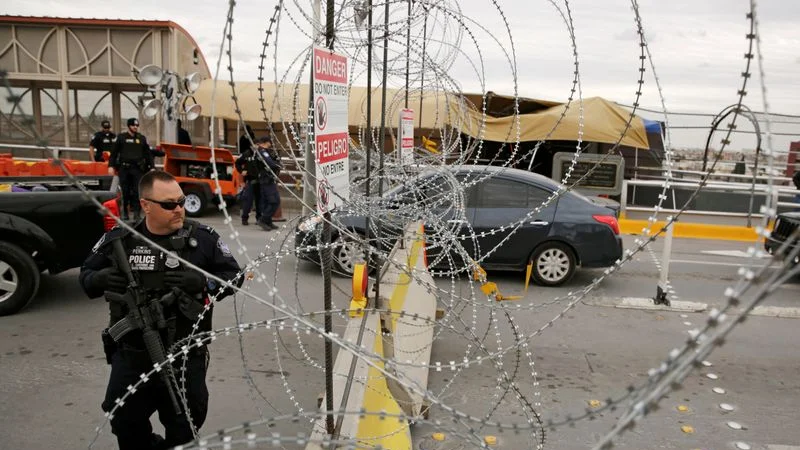 Primer día de Trump: deportaciones, muro fronterizo y desechar programas humanitarios de Biden