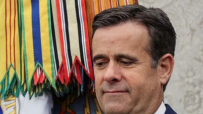 Trump elige a William McGinley como asesor de la Casa Blanca y a John Ratcliffe como director de la CIA Trump elige a William McGinley como asesor de la Casa Blanca y a John Ratcliffe como director de la CIA