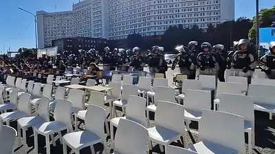 Militarizaron Comodoro Py en la previa de la sentencia a Cristina Kirchner Militarizaron Comodoro Py en la previa de la sentencia a Cristina Kirchner