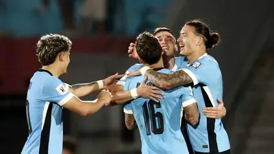 Uruguay vence a Colombia 3-2 en el último suspiro de un vibrante partido Uruguay vence a Colombia 3-2 en el último suspiro de un vibrante partido