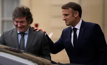Milei prepara su viaje a Francia junto a 12 gobernadores | Javier milei presidente