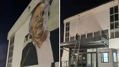El Gobierno borró un mural de Néstor Kichner en el edificio del Correo El Gobierno borró un mural de Néstor Kichner en el edificio del Correo