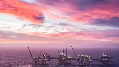 El enorme yacimiento petrolífero noruego Johan Sverdrup se paraliza por un corte de electricidad El enorme yacimiento petrolífero noruego Johan Sverdrup se paraliza por un corte de electricidad