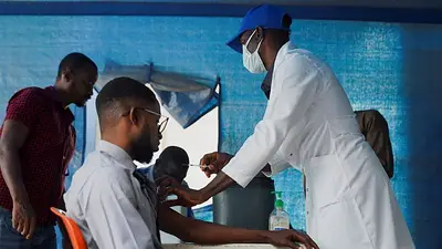 Nigeria inicia con retraso programa de vacunación contra la viruela símica Nigeria inicia con retraso programa de vacunación contra la viruela símica