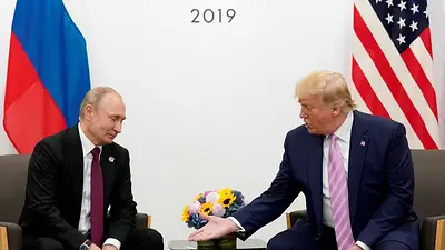 Putin, a la ofensiva en Ucrania, perfila los contornos de un acuerdo de paz con Trump Putin, a la ofensiva en Ucrania, perfila los contornos de un acuerdo de paz con Trump