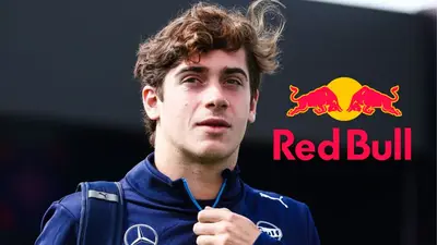 Franco Colapinto y el logo de Red Bull. Franco Colapinto y el logo de Red Bull.