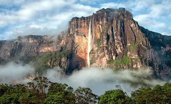 Es el salto de agua más alto del mundo y está en Sudamérica | Curiosidades