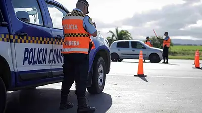 Multa de tránsito, agresión y detención: una tucumana fue aprehendida en Córdoba tras un ataque de furia Multa de tránsito, agresión y detención: una tucumana fue aprehendida en Córdoba tras un ataque de furia