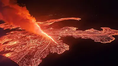 Un volcán en Islandia entra en erupción por décima vez en tres años Un volcán en Islandia entra en erupción por décima vez en tres años