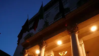 La ópera La Fenice de Venecia cancela su noche de apertura por huelga La ópera La Fenice de Venecia cancela su noche de apertura por huelga