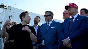 ¿Elon Musk se beneficia de la administración Trump?