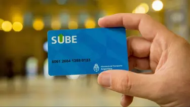 ¿Cómo se transfiere dinero de una SUBE a la otra?