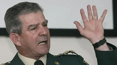EEUU prohíbe la entrada a excomandante del ejército colombiano por ejecuciones extrajudiciales EEUU prohíbe la entrada a excomandante del ejército colombiano por ejecuciones extrajudiciales