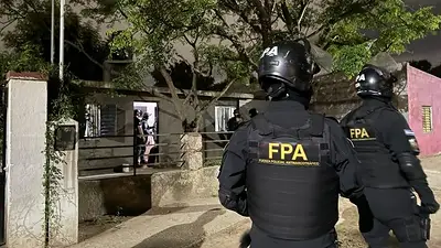Golpe al narco en Córdoba: desbaratan banda con 70 kilos de cocaína, armas y U$S 150 mil Golpe al narco en Córdoba: desbaratan banda con 70 kilos de cocaína, armas y U$S 150 mil