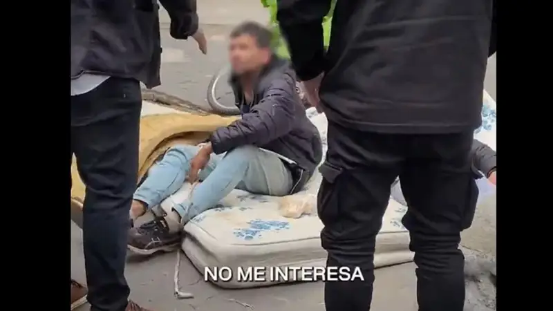 Intendente macrista celebró el desalojo de personas en situación de calle: "Basura"