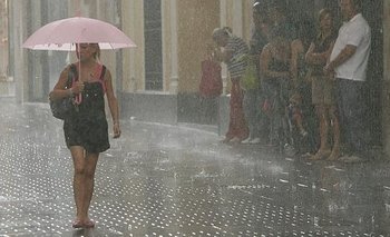 Alerta por tormentas fuertes para hoy en el AMBA: a qué hora llueve | Pronóstico del tiempo