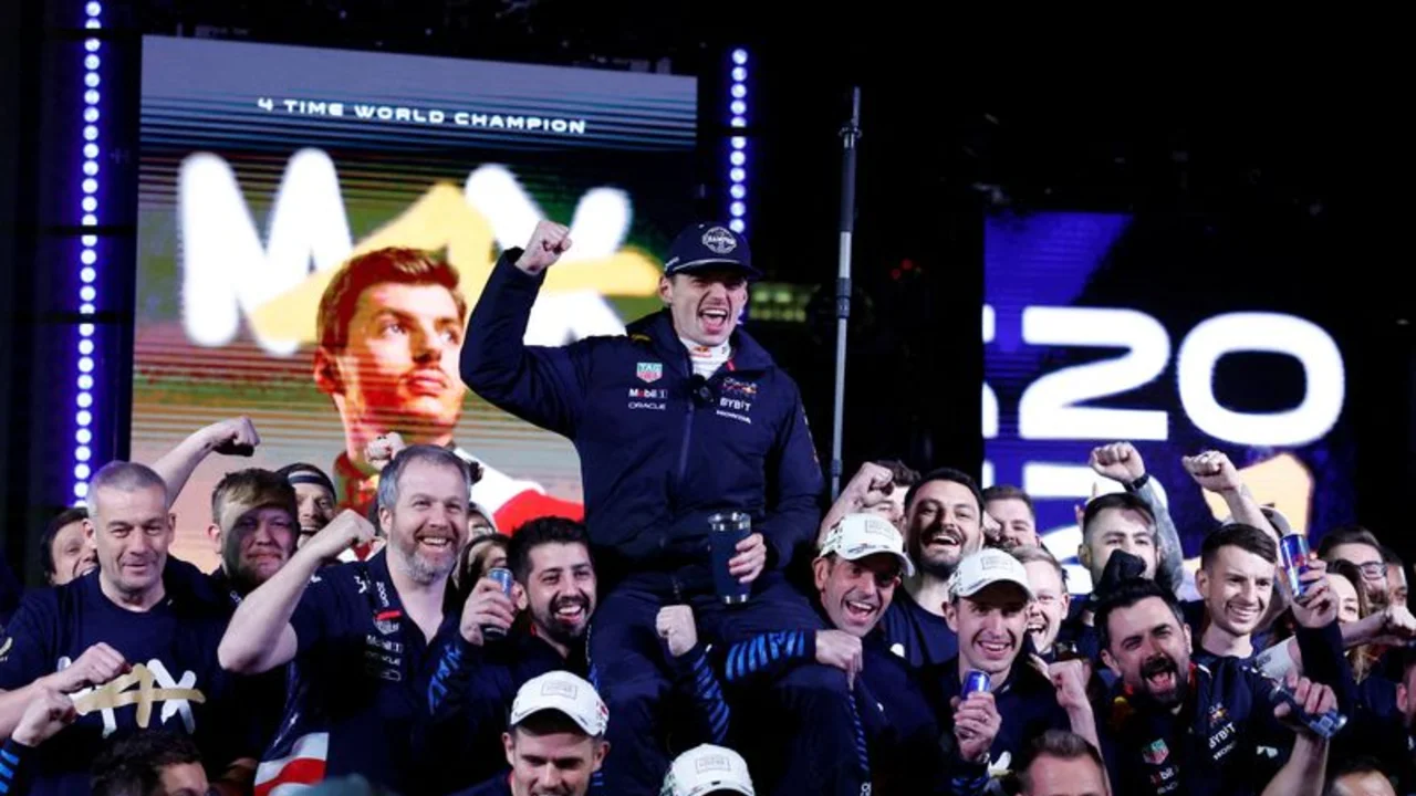 Verstappen ilumina Las Vegas con su cuarto título de F1