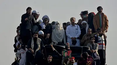 Mueren cuatro soldados en Pakistán en las protestas por la liberación del ex primer ministro Khan Mueren cuatro soldados en Pakistán en las protestas por la liberación del ex primer ministro Khan