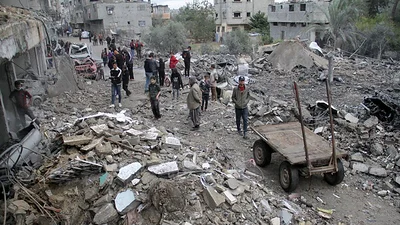 Ataque israelí mata al menos a 13 personas en escuela que albergaba a desplazados en Gaza: médicos Ataque israelí mata al menos a 13 personas en escuela que albergaba a desplazados en Gaza: médicos